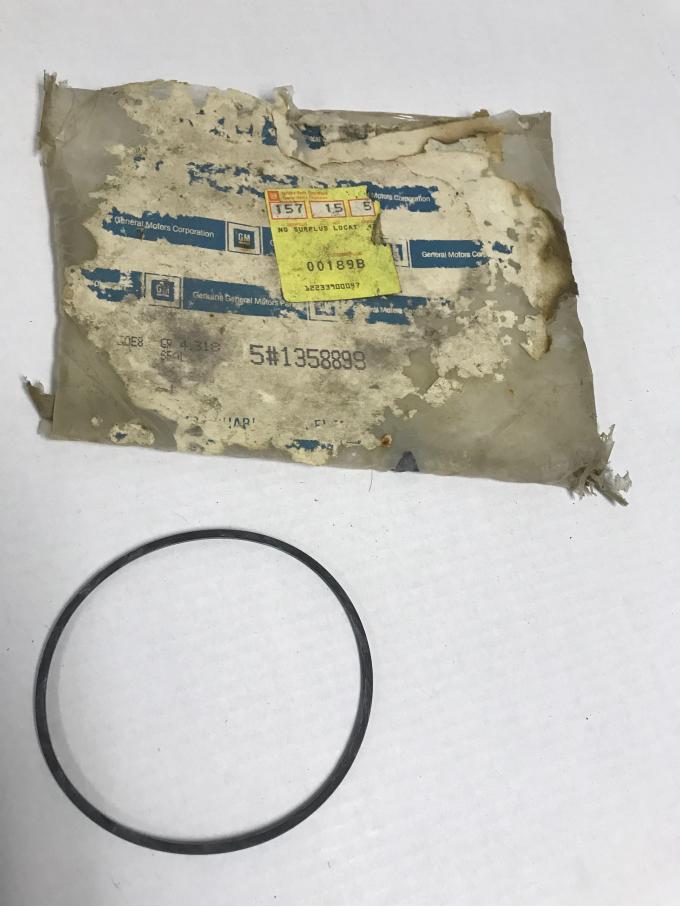 GM Automatic Transmission Case Extension Seal, NOS 1358899