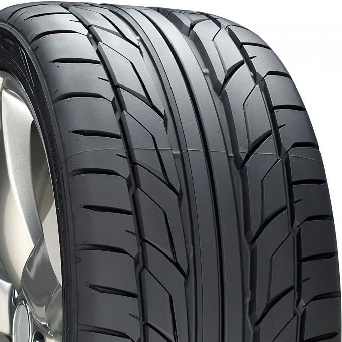 Nitto NT555 G2 315 /35 R17 106W XL BSW 18535