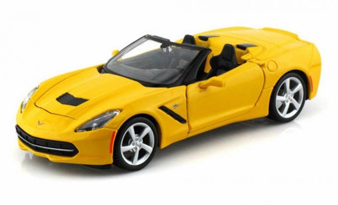 Corvette 2014 Convertible Yellow 1/24 Diecast