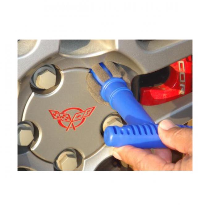 Wheel Lug Nut Cleaning/Polishing Brush