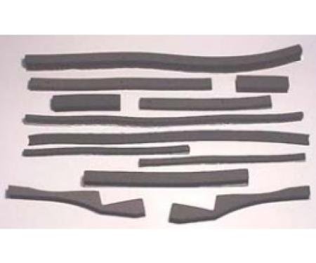 Corvette Radiator/Fan Shroud Seal Kit, With Air Conditioning, 1976 Early