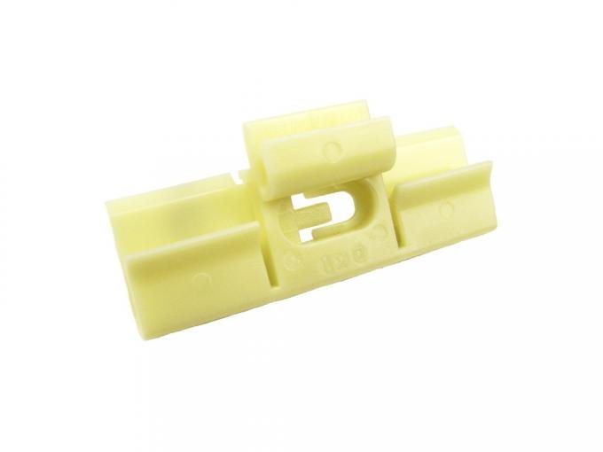 Precision 1991-1995 Acura Legend Plastic Molded Clip 2101 046