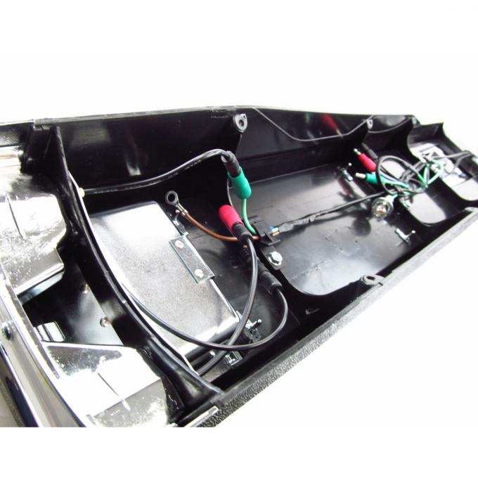 ACP Center Console Assembly For Automatic Transmission Cars Without Air Conditioning FM-BC007