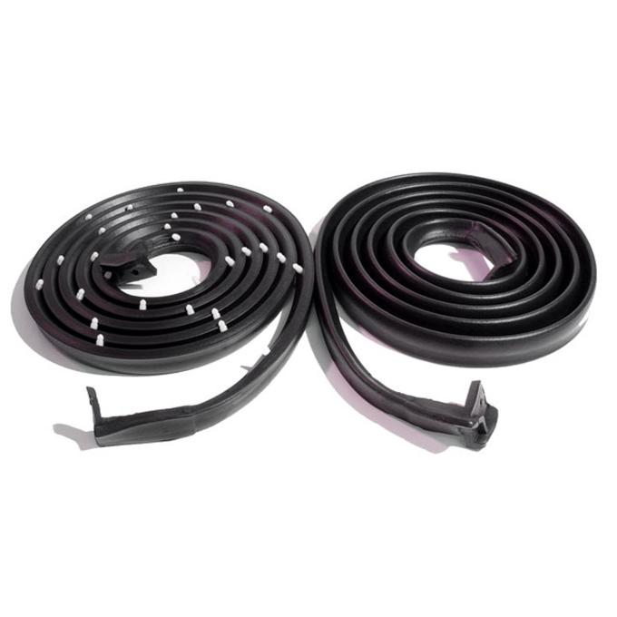 Metro Moulded Parts 1955-1957 Pontiac / Chevrolet Molded Door Seals with Clips and Molded Ends LM 55