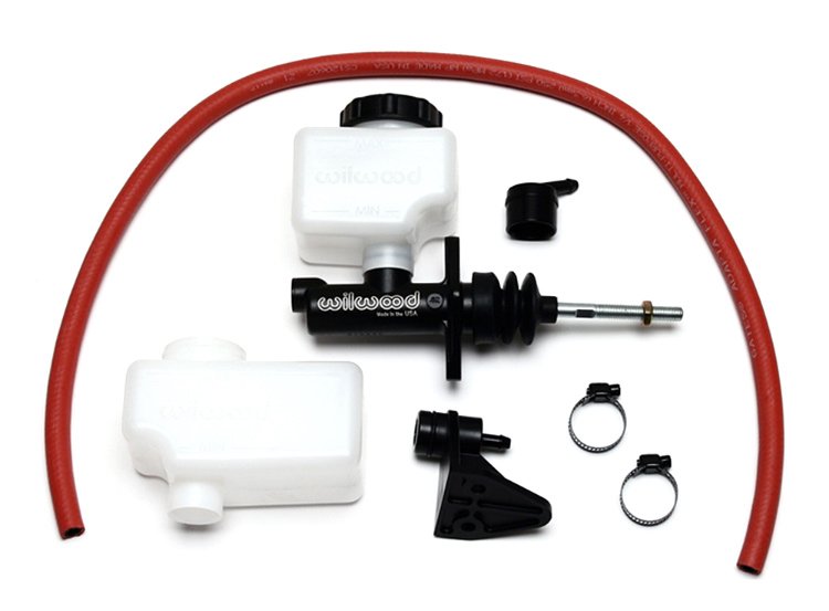Wilwood Fitting Master Cylinder 11/16-20 -3 AN Compact Remote Resv. Wilwood Fitting Master Cylinder 11/16-20 -3 AN Compact Remote Resv.