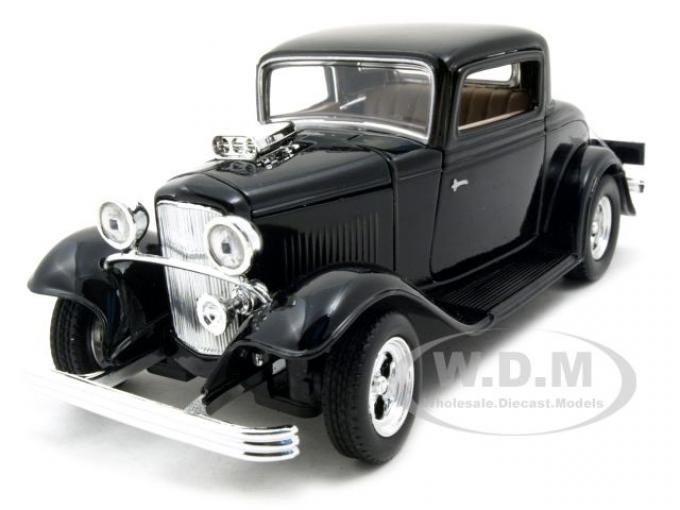 1932 Ford Coupe Black 1/24 Diecast Model Car