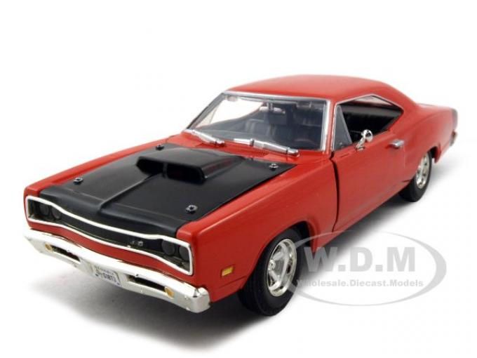 1969 Dodge Coronet Super Bee "American Graffiti" Diecast Car Model 1/24 Die Cast Car