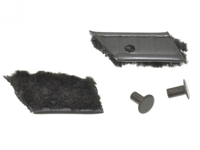 64-67 Door Moulding Repair Kit - Coupe Rear Inner Corner Felt With Rivets