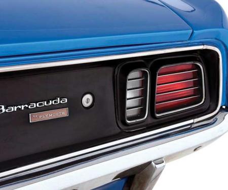 OER 1970-71 Barracuda, Cuda, Tail Panel Molding Set, 4 piece Set ME5062
