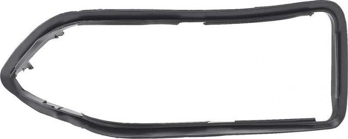OER 1974-77 Camaro, Tail Lamp Close Out Filler Gasket, Drivers Side 152631