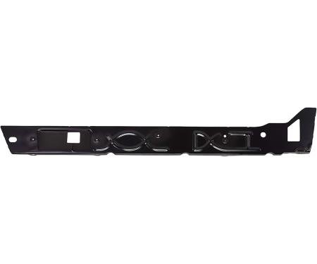 OER 2001-19 Chevrolet Silverado, GMC Sierra Crew Cab, 2000-04 Yukon, Tahoe, Avalanche, Rocker Panel, Inner, RH Front 22770455
