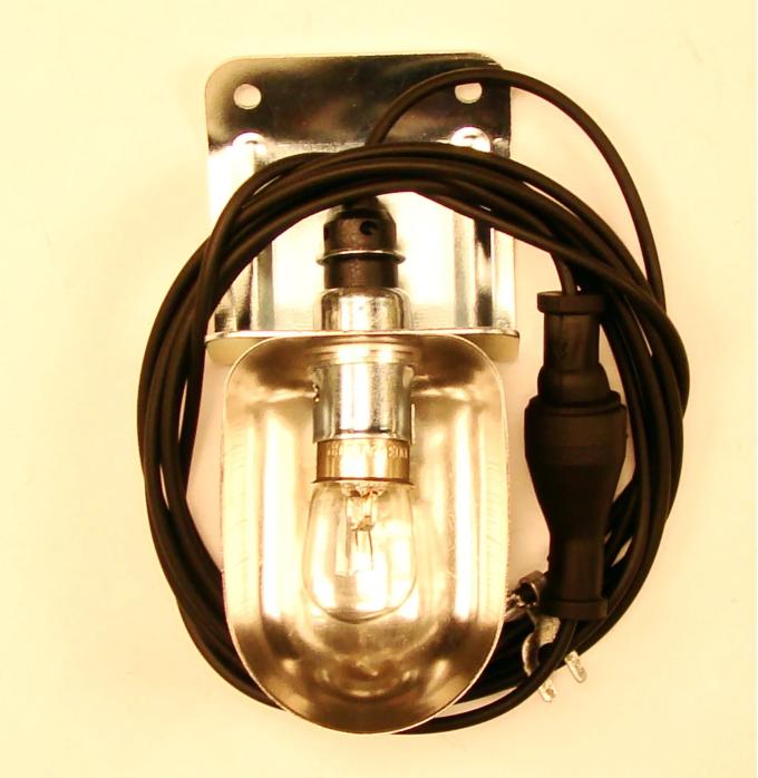 American Autowire 1968-1969 Chevrolet / Pontiac Underhood Light Assembly CA96764